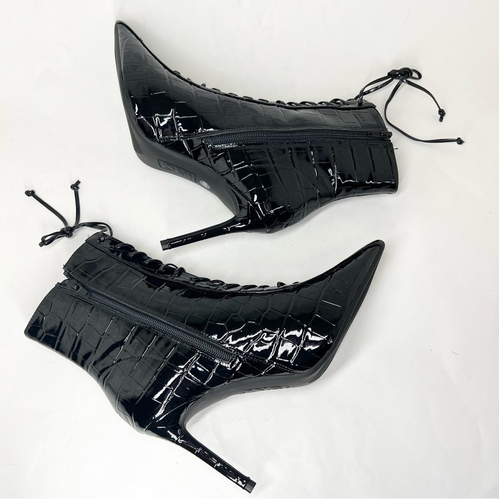 I.N.C. International Concepts Hariet Lace Up Booties Black Croc Patent Size 8.5M - Picture 6 of 14